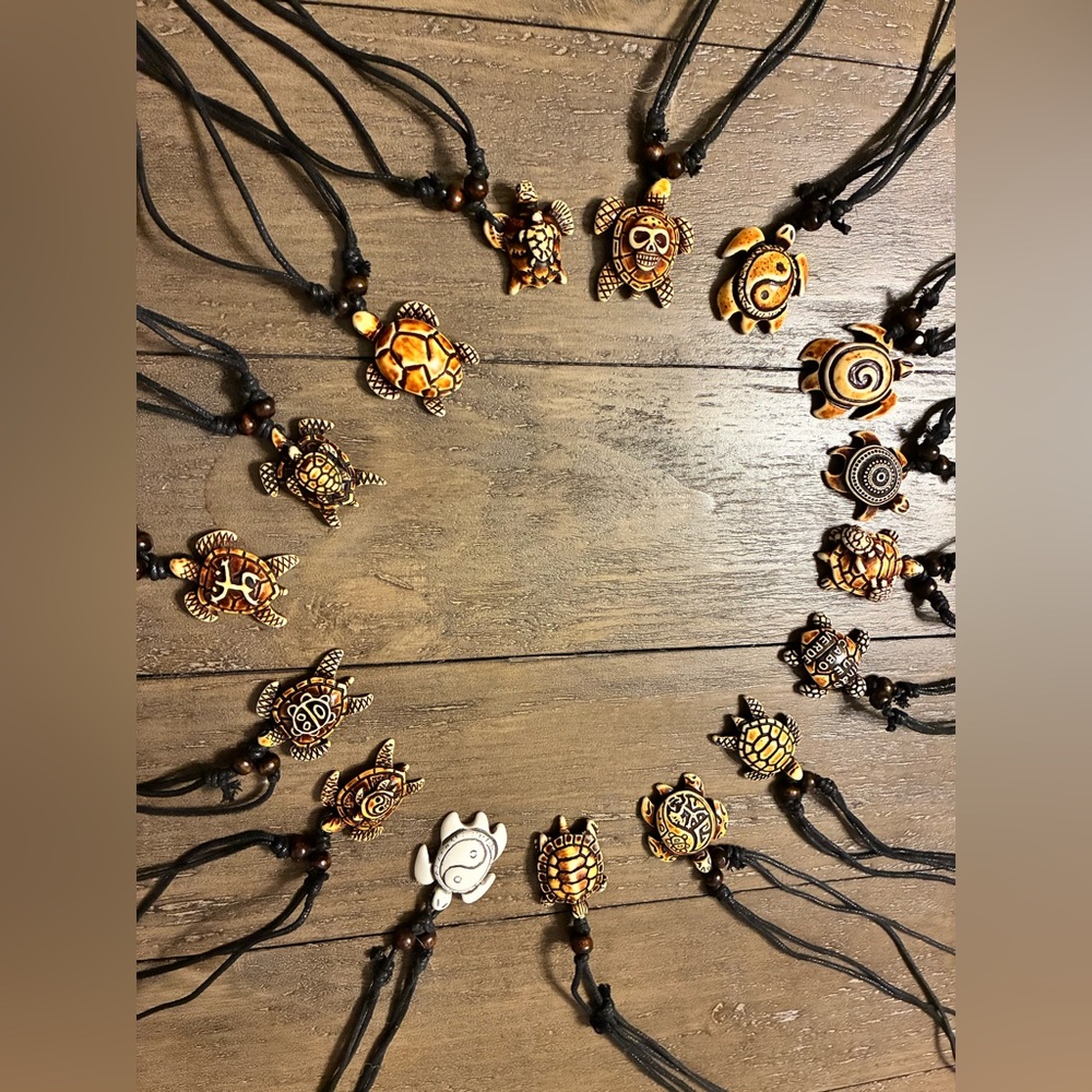 🐢 Sea Turtle Pendant Necklace Adjustable Cord Unisex NEW - Picture 2 of 5